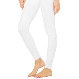 White alo yoga leggings